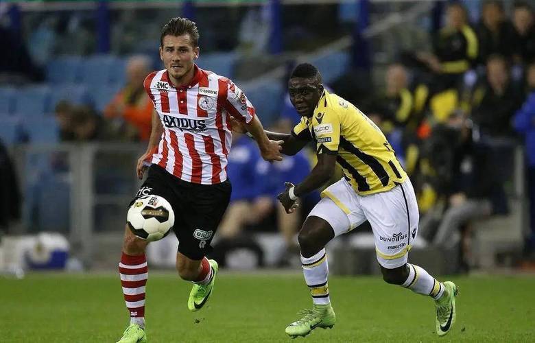 吸引来自各 吸引来自各