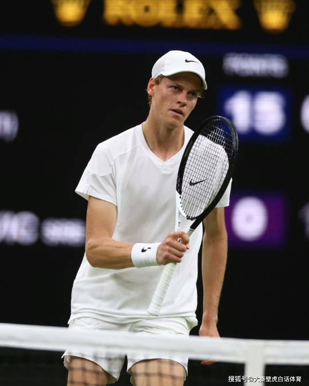 伦纳德在攻 伦纳德在攻