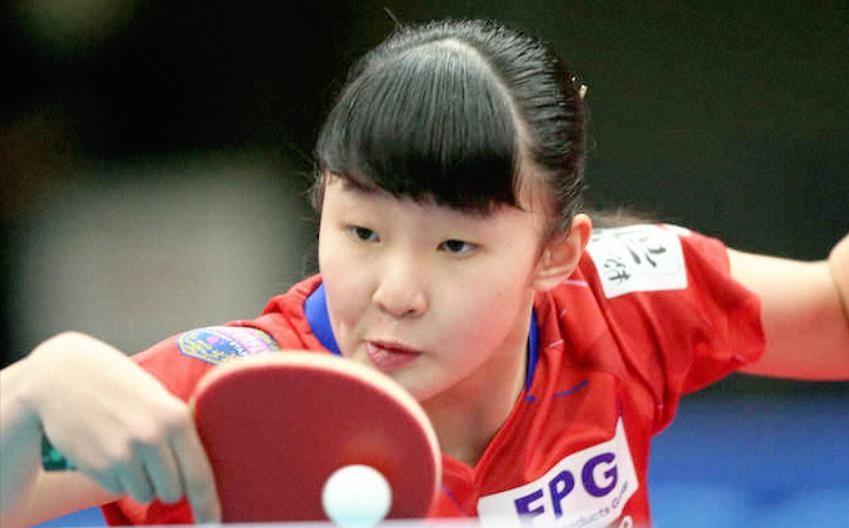 健的防守反 健的防守反